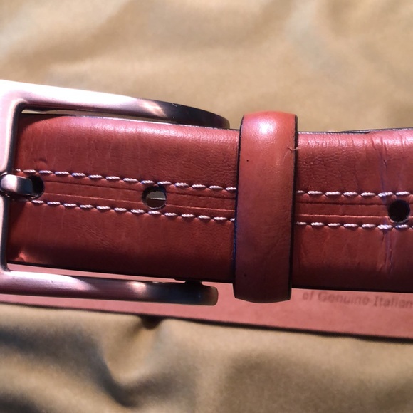 Tasso Elba Leather belt light brown/ decorative finish stitching/ metal buckle - Picture 6 of 10